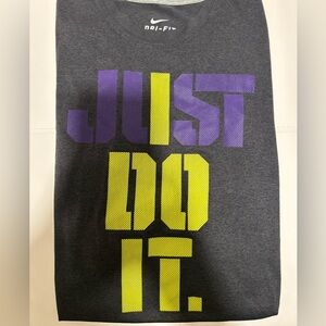 Nike Men’s “Just Do It” Dri-Fit Short Sleeve Graphic Tee, Size M